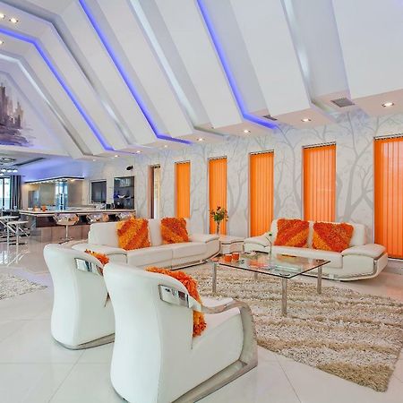 Royale Grand Villa Pattaja Kültér fotó