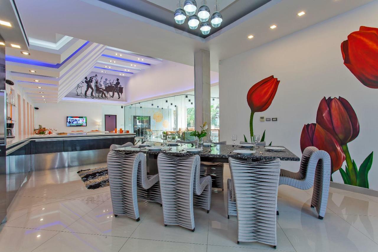 Royale Grand Villa Pattaja Kültér fotó