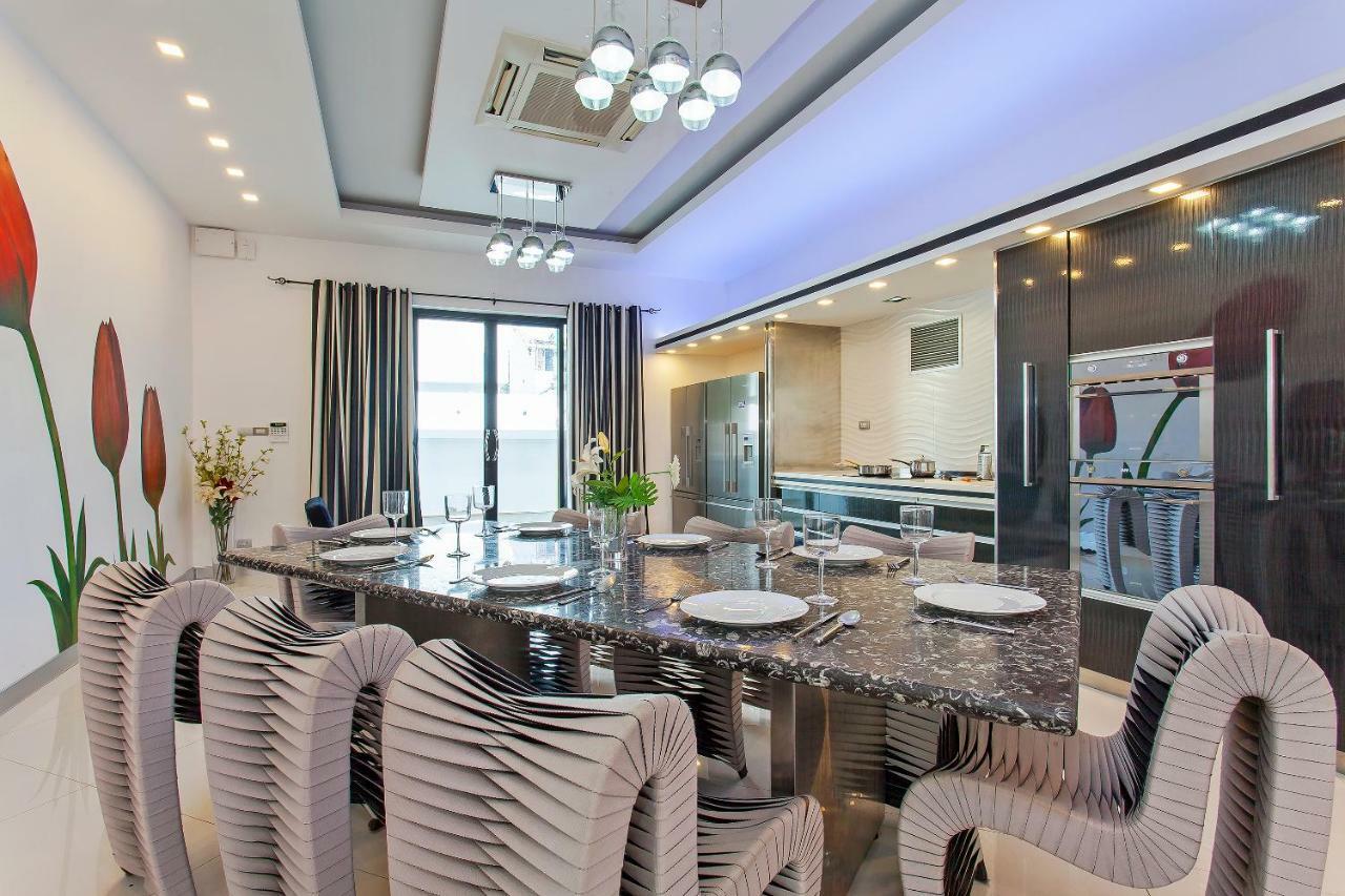 Royale Grand Villa Pattaja Kültér fotó