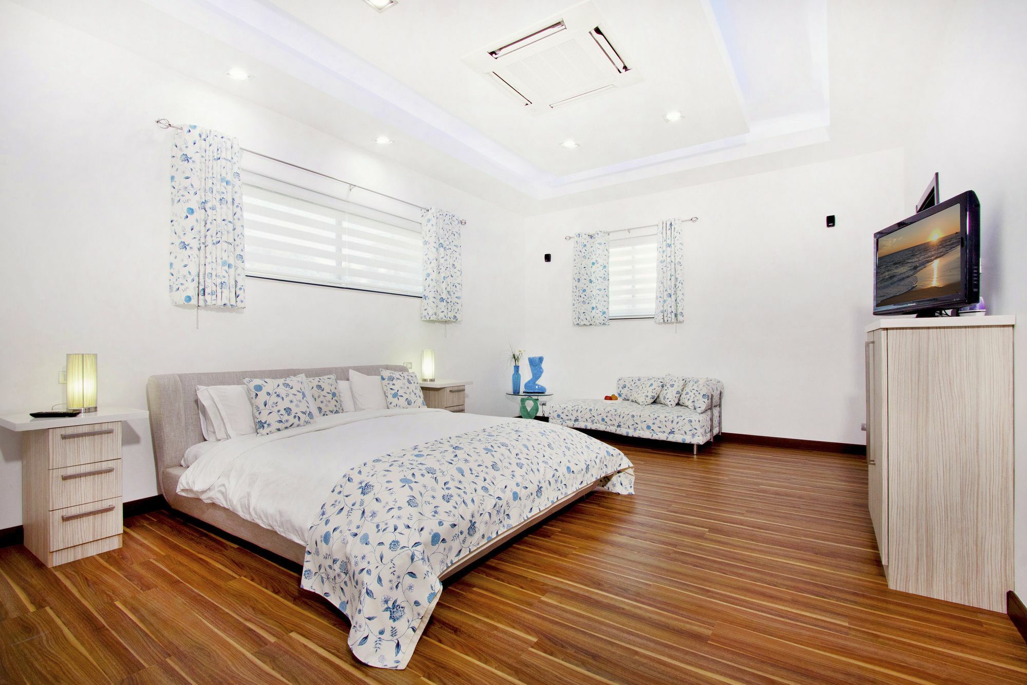 Royale Grand Villa Pattaja Kültér fotó